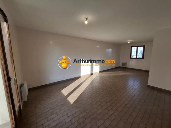 Vente                                                      Maison
                        
                     6 pièces                      118 m2                     à Coulommiers