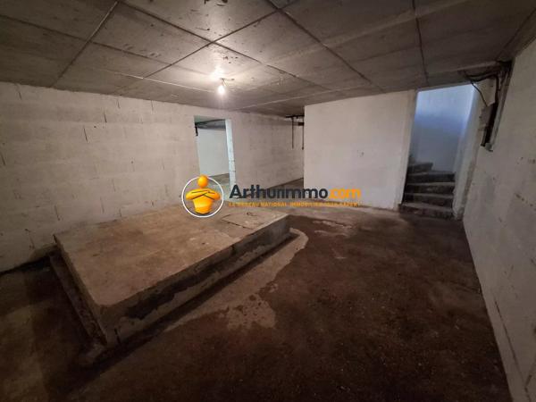 Vente                                                      Maison
                        
                     6 pièces                      118 m2                     à Coulommiers