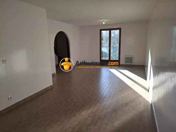 Vente                                                      Maison
                        
                     6 pièces                      118 m2                     à Coulommiers