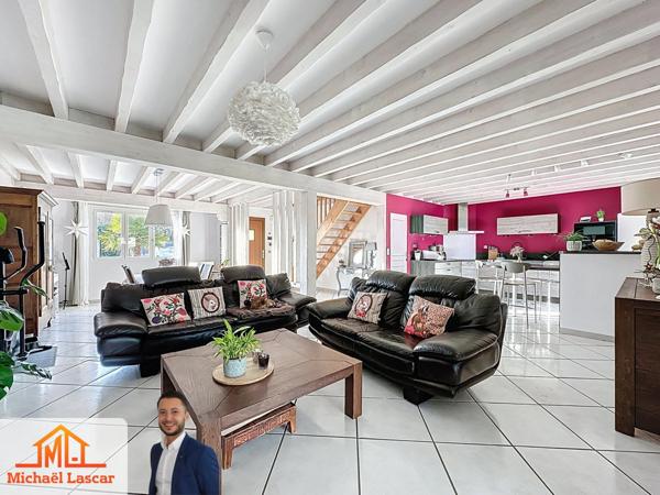 Maison familiale au calme avec piscine à Fatines