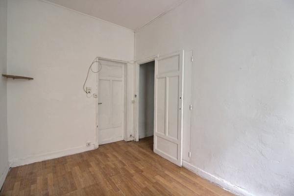 À vendre : Appartement 2 pièces à Paris - Référence V1042