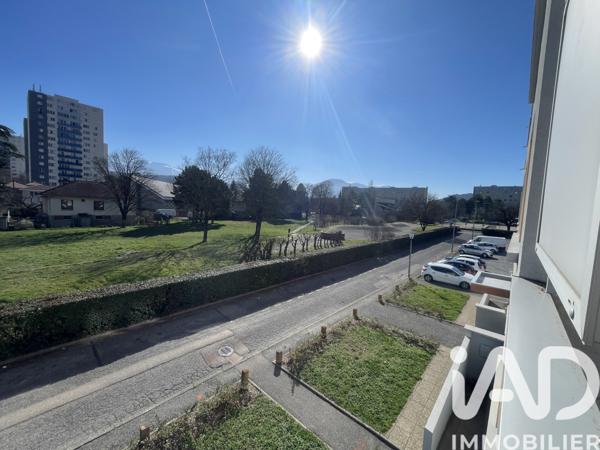 Appartement à vendre 4 pièces 69 m² Le Pont-de-Claix