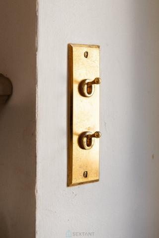 Au cur de la charmante cité médiévale de Moret-sur-Loing !