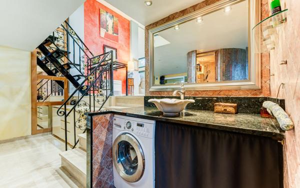 Appartement à vendre    4 pièces • 107 m2 Nice