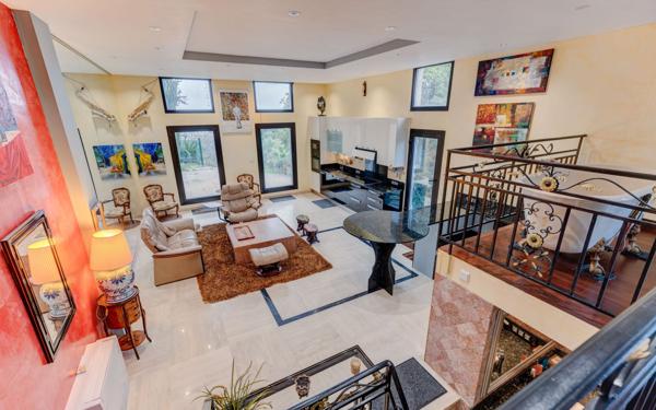 Appartement à vendre    4 pièces • 107 m2 Nice