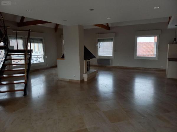 Duplex à louer à Hazebrouck dans le Nord (59190), ref : 13078/3156   
CENTRE VILLE