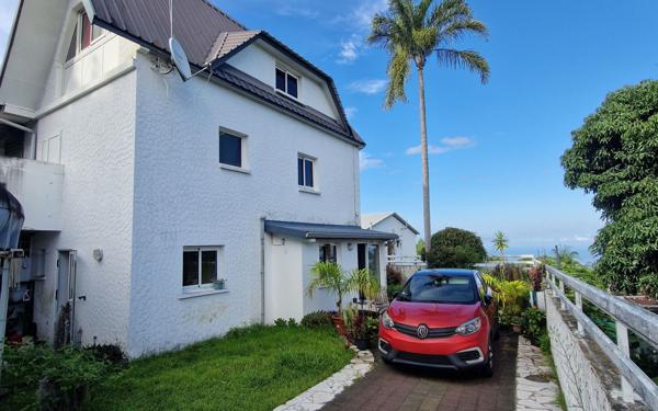 Maison à vendre    3 pièces •  Le Tampon