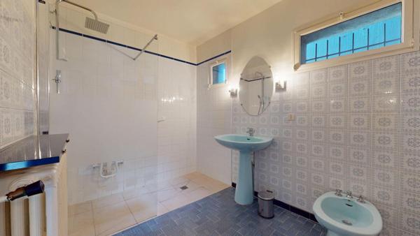 EN EXCLUSIVITE - 3 CHAMBRES - GARAGE 70 M2 - FORT POTENTIEL