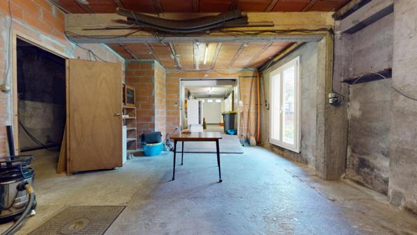 EN EXCLUSIVITE - 3 CHAMBRES - GARAGE 70 M2 - FORT POTENTIEL