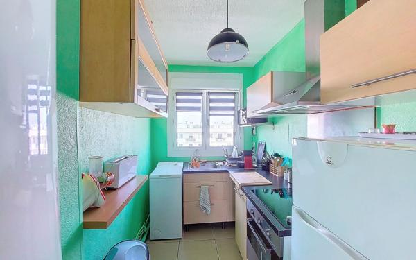 Appartement à vendre    4 pièces • 59 m2 Vandoeuvre-lès-Nancy