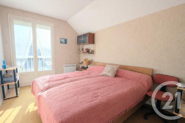 Maison à vendre  7 pièces - 206,18 m2 ROCHEFORT EN YVELINES - 78