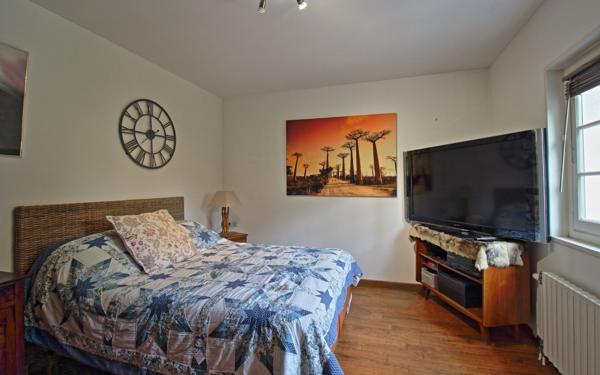 Maison à vendre    6 pièces •  Ternay