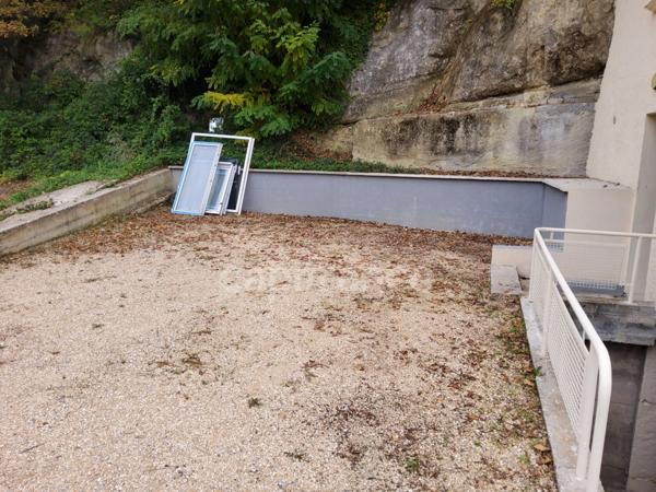 Dpt Haute Savoie (74), à vendre VANZY maison en pierre, 5 pièces de 114 m² - 30 min de Genève