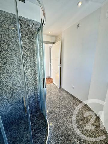 Appartement à vendre  3 pièces - 66 m2 FONTAINEBLEAU - 77