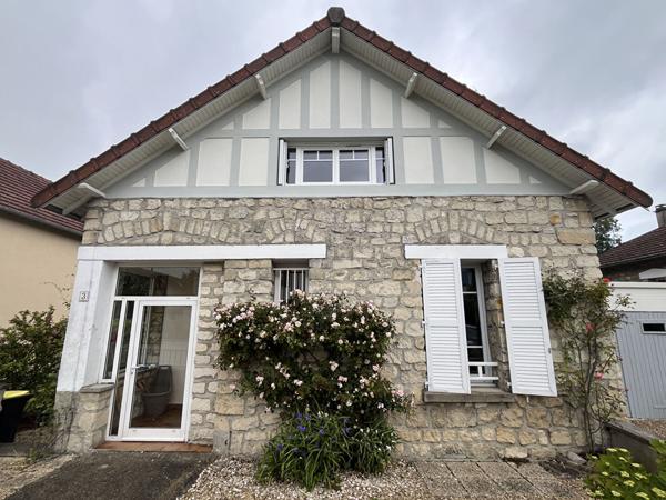 A VENDRE - Maison de 1930 proche centre-ville de SENLIS