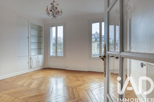 Appartement à vendre 7 pièces 124 m² Versailles