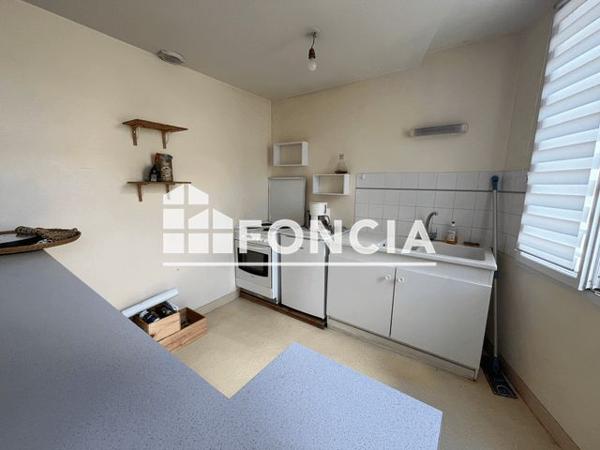 Location Appartement 3 pièces 62.69 m² - 2EME ETAGE - PORTE 6 Niort 79000