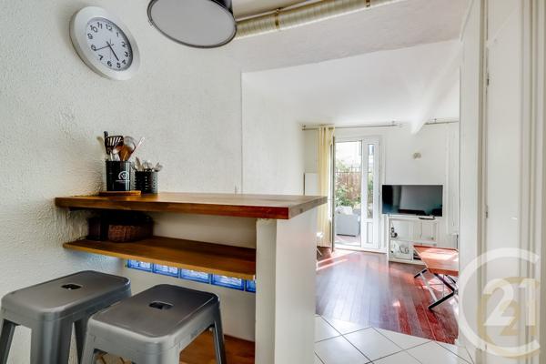 Appartement F1 à vendre  1 pièce - 26 m 2   PARIS  - 75017