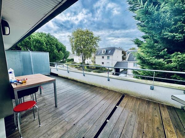T2 ? 49 m² + terrasse 20 m² + parking