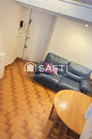 NÎMES CENTRE Studio meublé loué Idéal investisseur