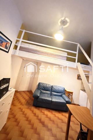 NÎMES CENTRE Studio meublé loué Idéal investisseur