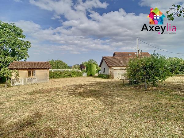 Saint-Haon-le-Vieux (42370) A VENDRE- SAINT-HAON-LE-VIEUX- MAISON FAMILIALE SUR TERRAIN DE 3440 M2 AVEC PISCINE