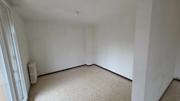 APPARTEMENT TYPE 3 PROCHE CENTRE VILLE AIX-EN-PROVENCE