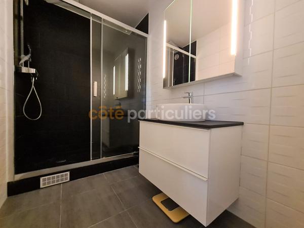 Vente Appartement64 m² - 2 Pièces - SAINT GERMAIN EN LAYE (78100)