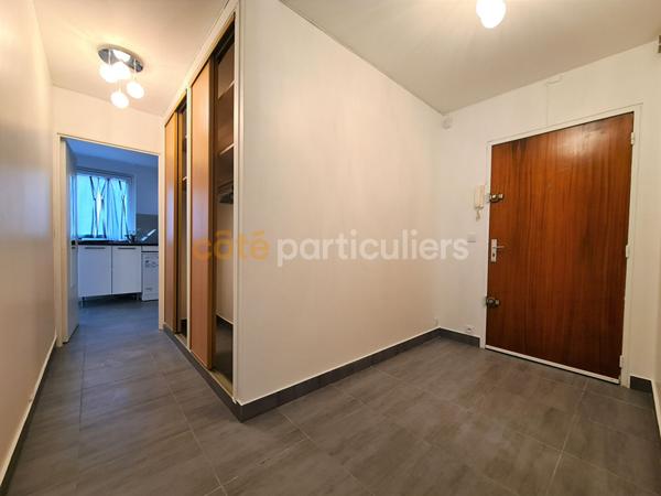 Vente Appartement64 m² - 2 Pièces - SAINT GERMAIN EN LAYE (78100)