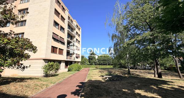 À vendre Studio 37 m² - Soisy-sous-montmorency 95230