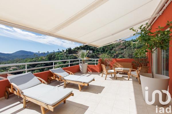 Appartement 3 pièces de 58 m² à Mandelieu-la-Napoule (06210)