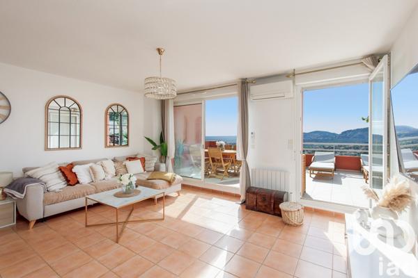 Appartement 3 pièces de 58 m² à Mandelieu-la-Napoule (06210)