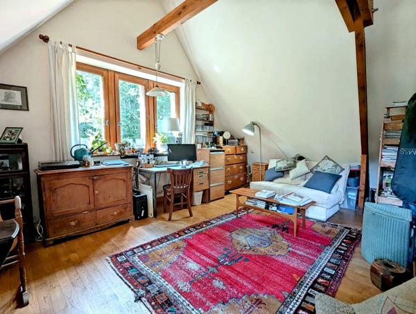 Maison en pierre de 3 chambres près de Sarlat-la-Canéda avec potentiel locatif