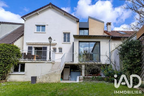 Maison à vendre 6 pièces 189 m² Rueil-Malmaison