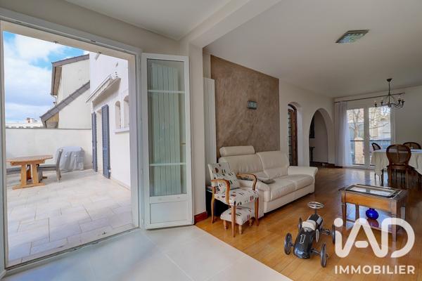 Maison à vendre 6 pièces 189 m² Rueil-Malmaison