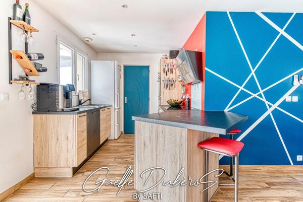 Belle maison 4 chambres  avec piscine ***Pré visite 3D disponible sur demande***