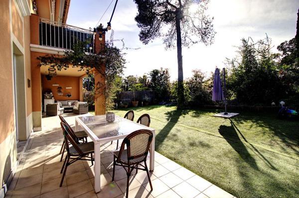 Mougins Saint Basile - Appartement 3 pièces en rez-de-jardin