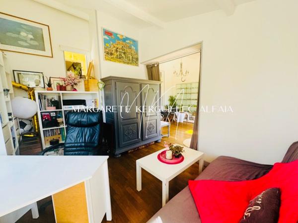 Belle maison familiale de 145m² située sur les Hauts-Côteaux, 5 chambres avec vue sur la Tour Eiffel