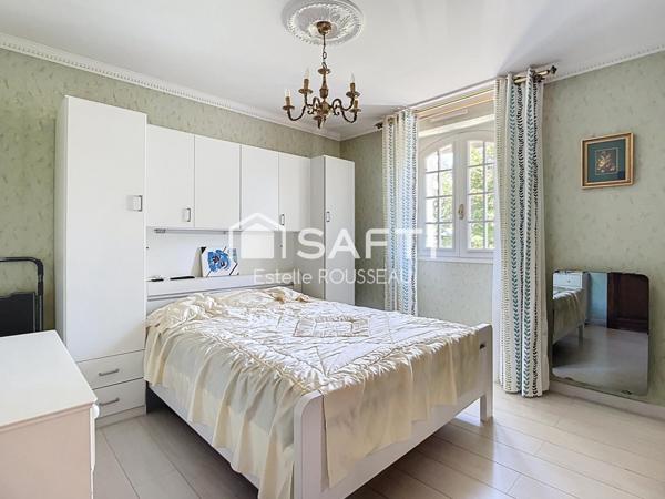 Belle Maison Mansart à 15 mn du RER A Le Parc