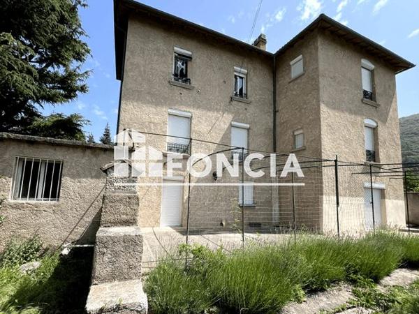 À vendre Maison 7 pièces 172.39 m² - Digne-les-bains 04000