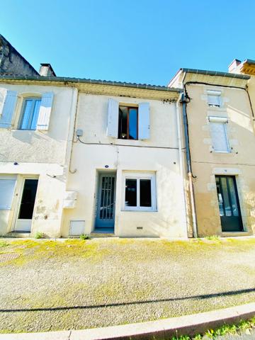 Appartement T2 duplex - Réf JASEUR