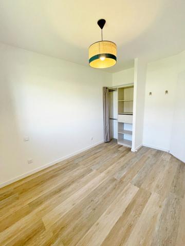 Maison Neuve de plain pied 74 m² Aubigné Racan