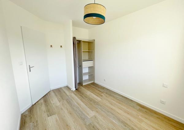 Maison Neuve de plain pied 74 m² Aubigné Racan
