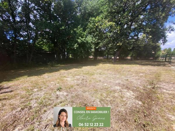 Beau terrain à vendre de 749m² plat et clos à L'ISLE JOURDAIN (32)