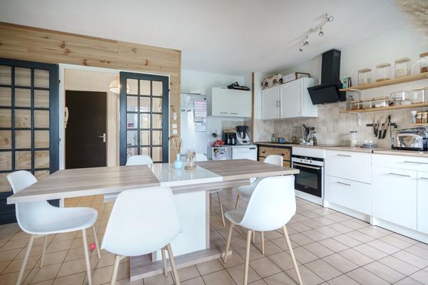 A VENDRE - TOULOUSE LARDENNE- Appartement T5 avec terrasse, garage, cave et parking