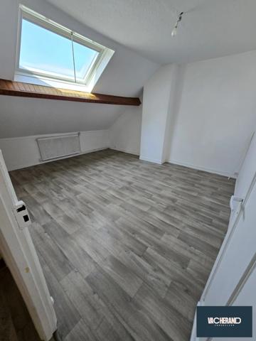 EMPLACEMENT