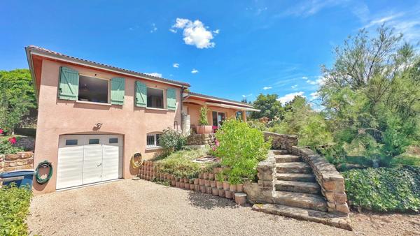 Maison Vic Le Comte 4 pièce(s) 103 m2