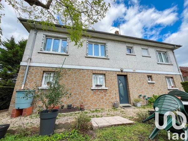 Maison traditionnelle 7 pièces de 126 m² à Morangis (91420)