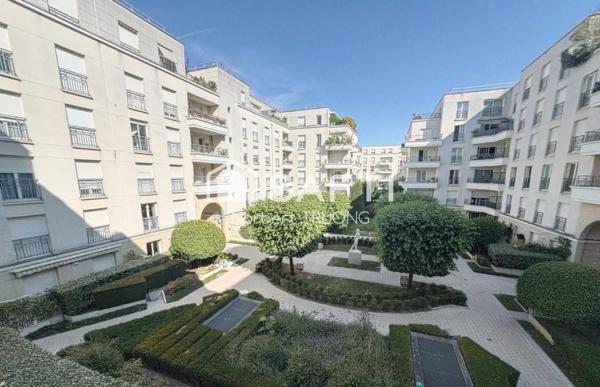 73M2 - SEJOUR - CUISINE - 2 CHAMBRES - SDB - LOGGIA - BALCON - CAVE - PARKING