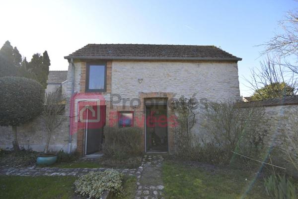 Maison ancienne centre ville 4 chambres avec jardin